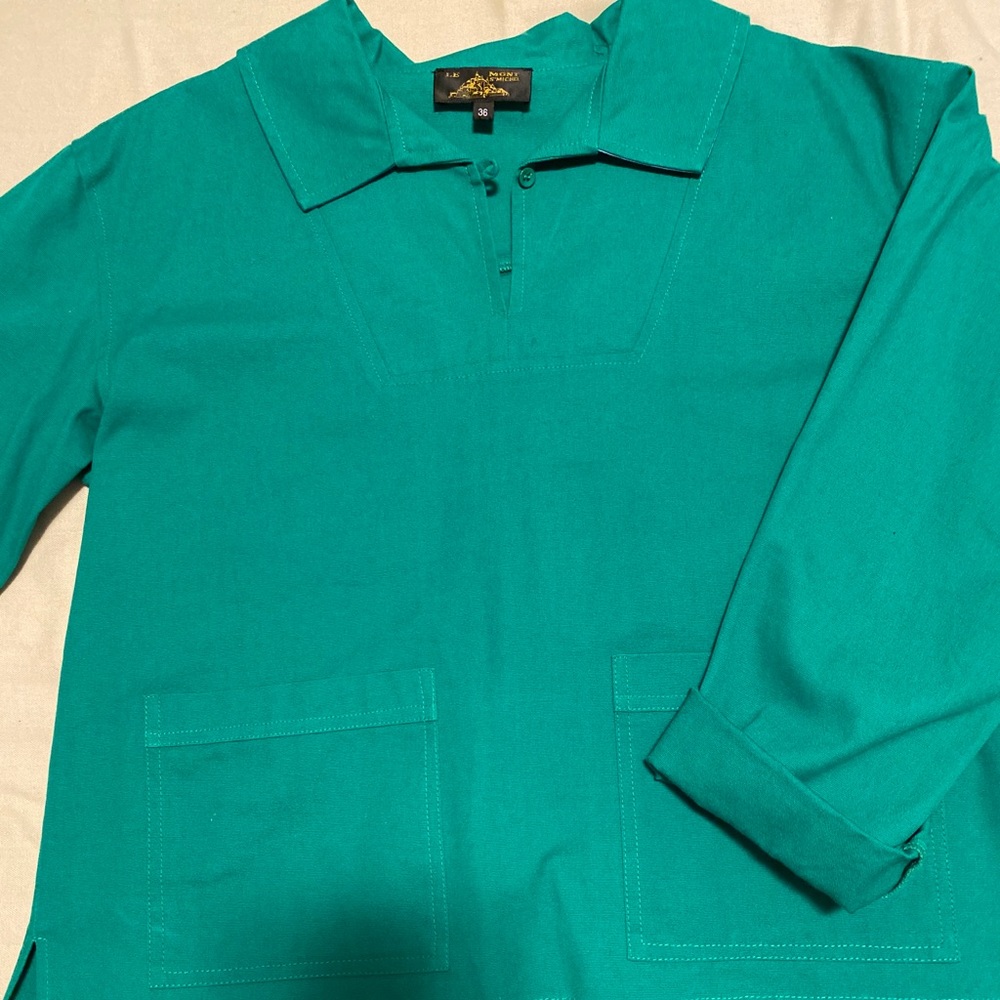 Mont st Michel bright true green top
